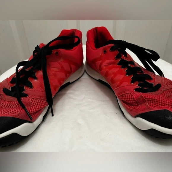 Reebok Women Size 10 Crossfit Nano 2.0 Training Shoe Red - Picture 3 of 6